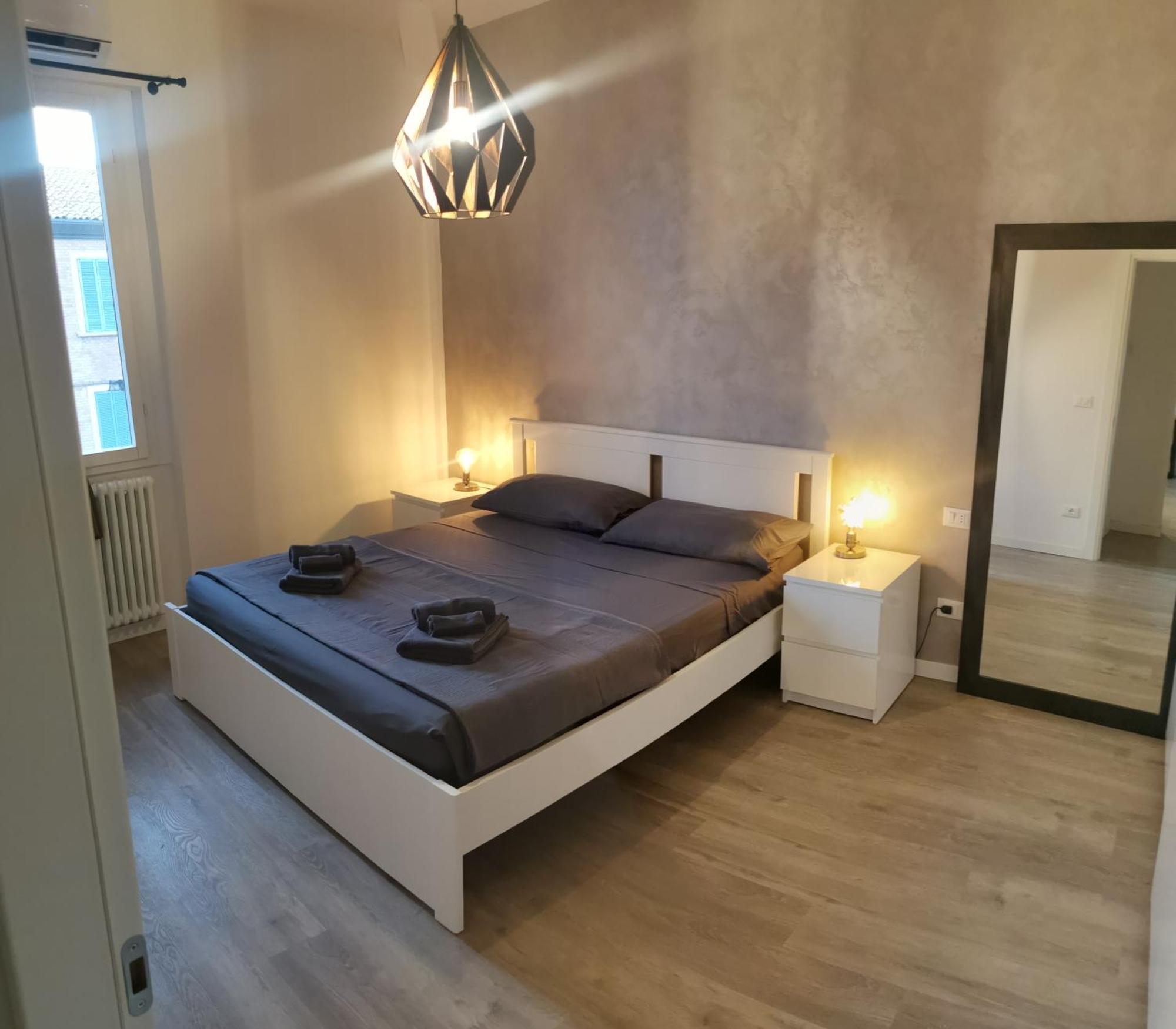 Bologna Holiday House Bagian luar foto