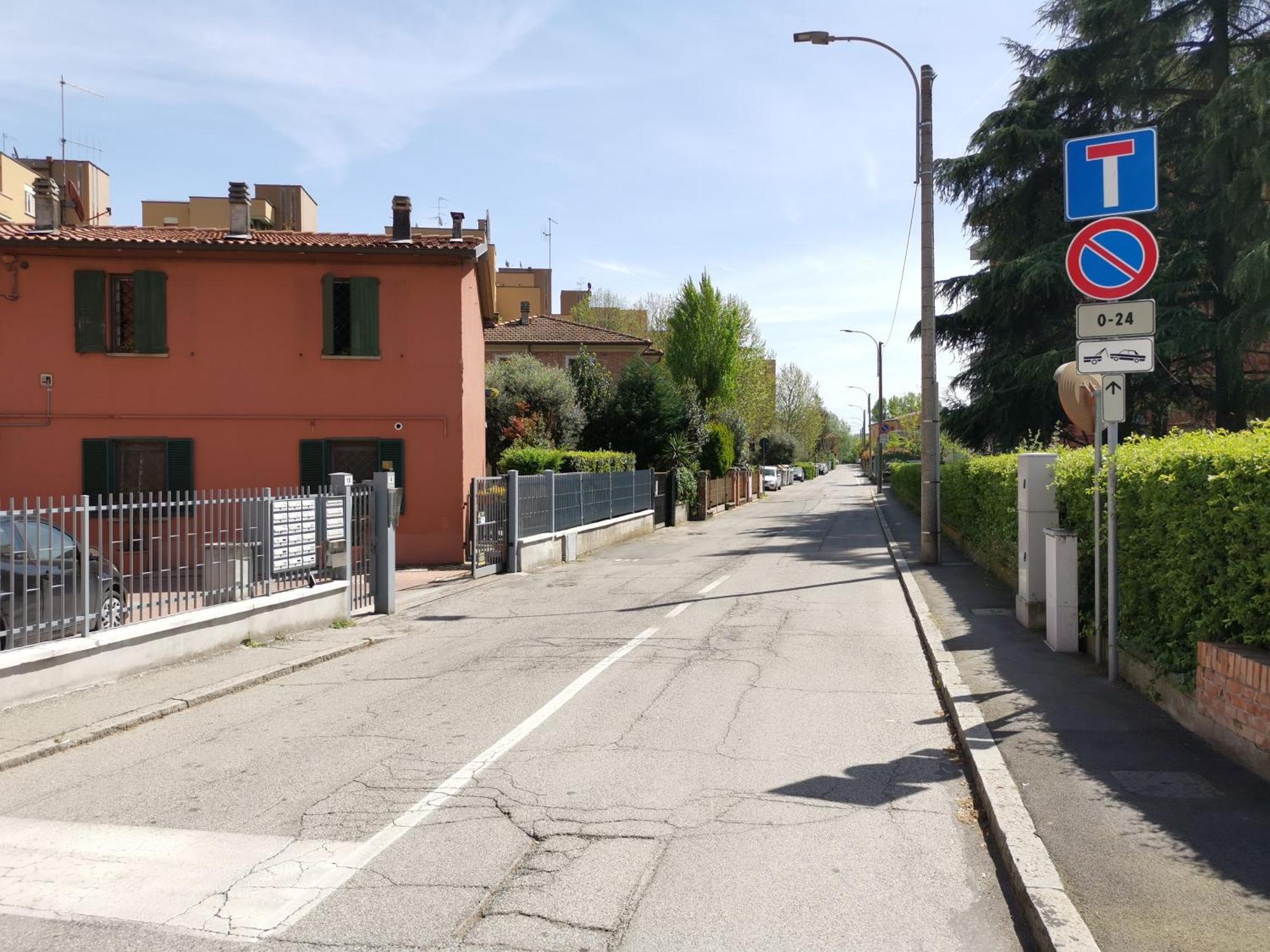 Bologna Holiday House Bagian luar foto