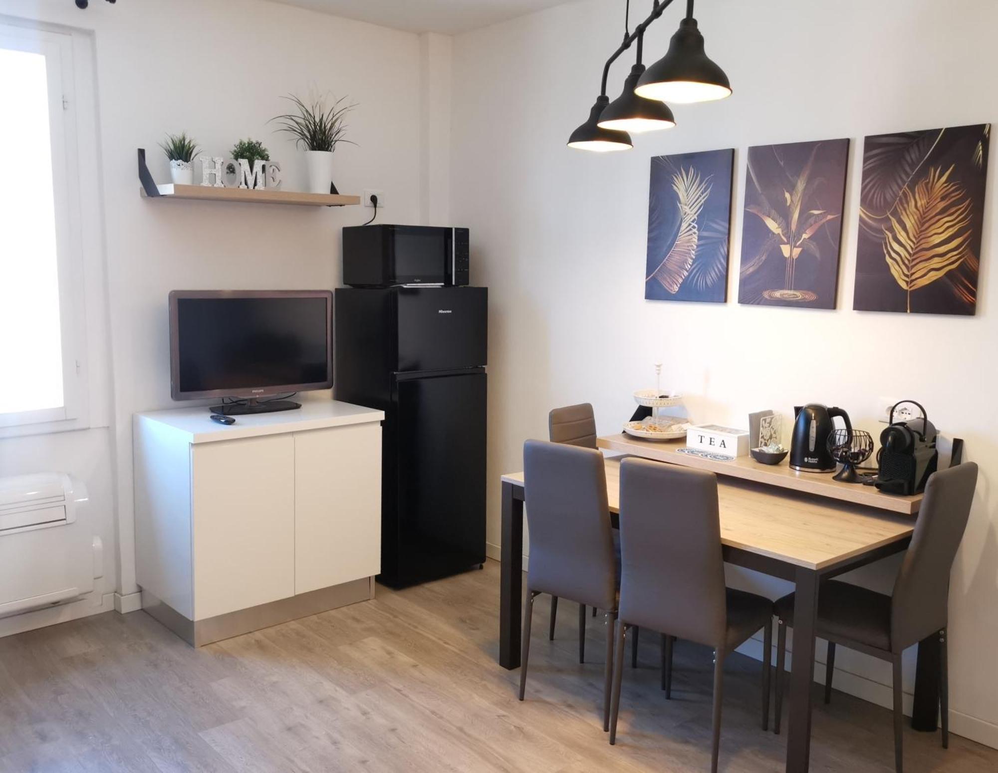 Bologna Holiday House Bagian luar foto